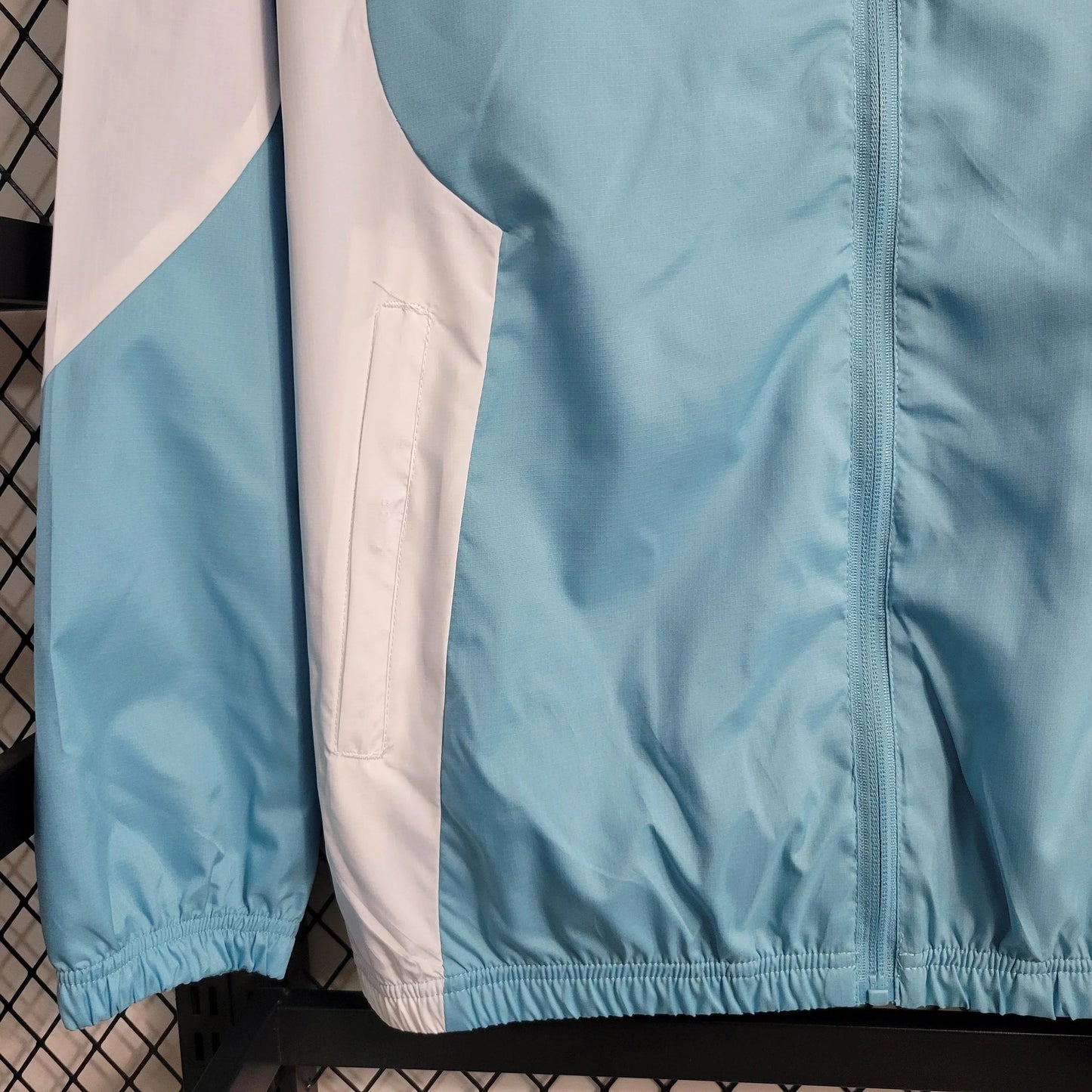 Manchester City Windbreaker Jacket 2023/2024 – Blue & White Edition