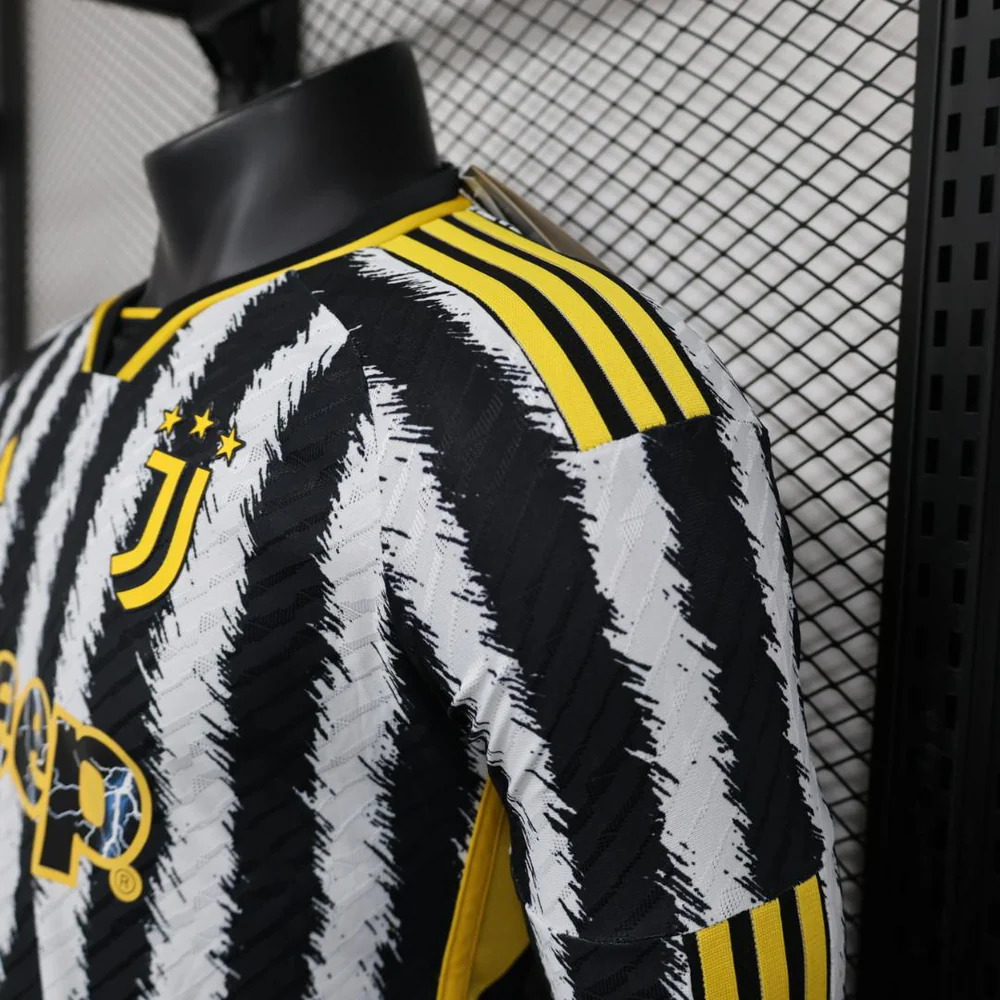 Juventus 2023/2024 Long Sleeve Home Football Kit