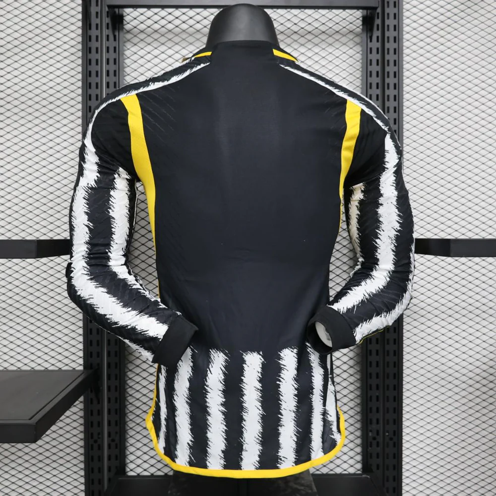 Juventus 2023/2024 Long Sleeve Home Football Kit