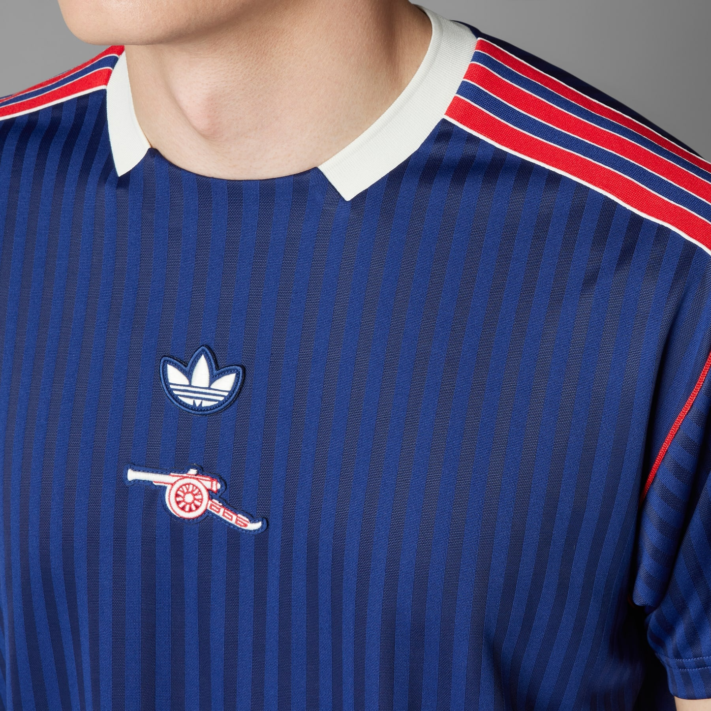 Arsenal Heritage “The Gunners” Retro Icons Football Kit