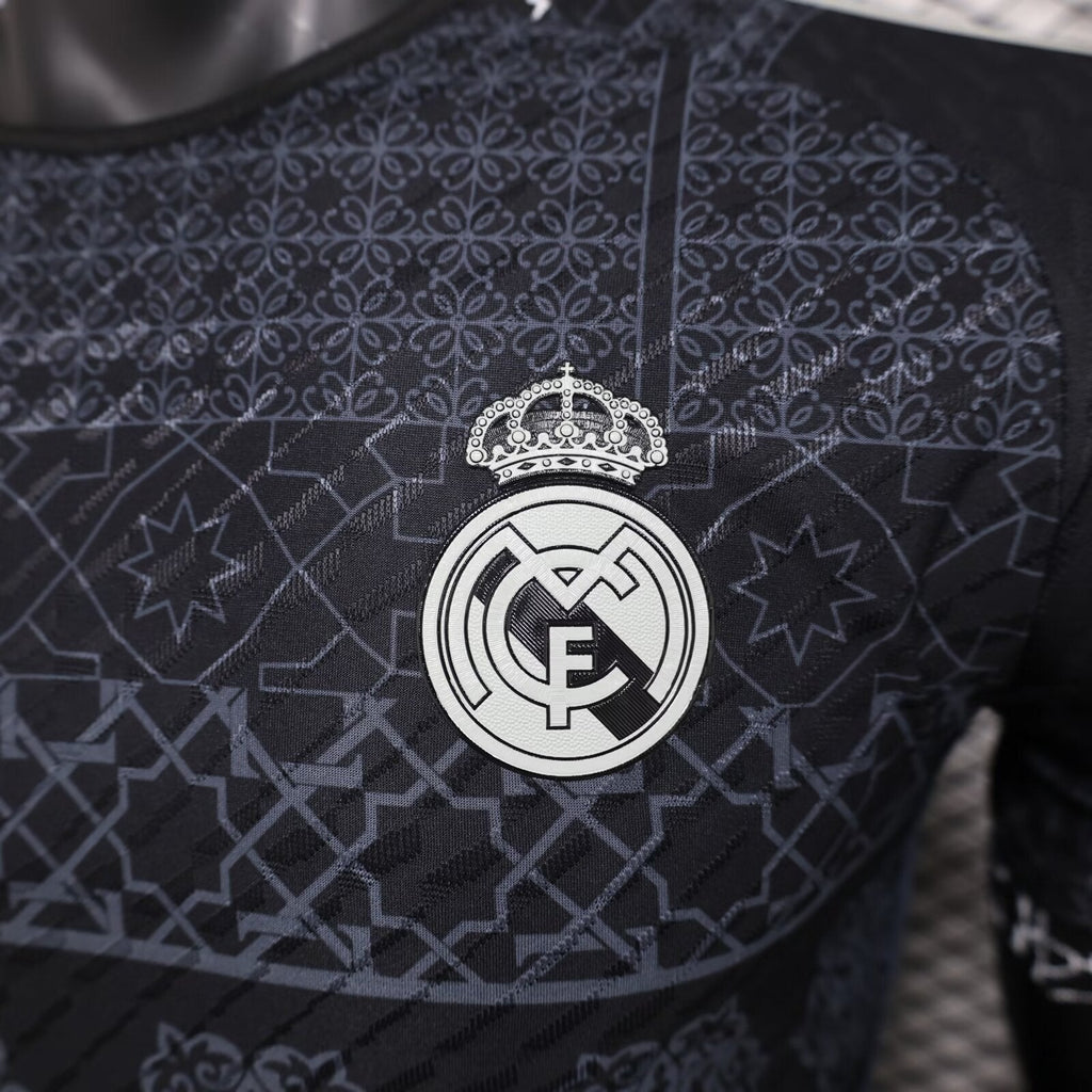 Real Madrid "Mosaic Heritage" Black Edition Special Kit