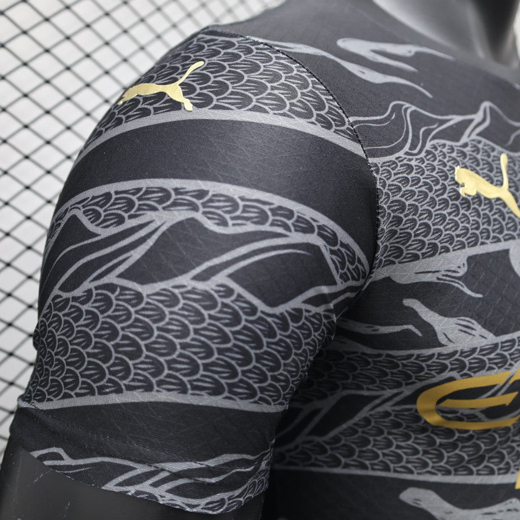 Manchester City "Golden Ways" Special Kit